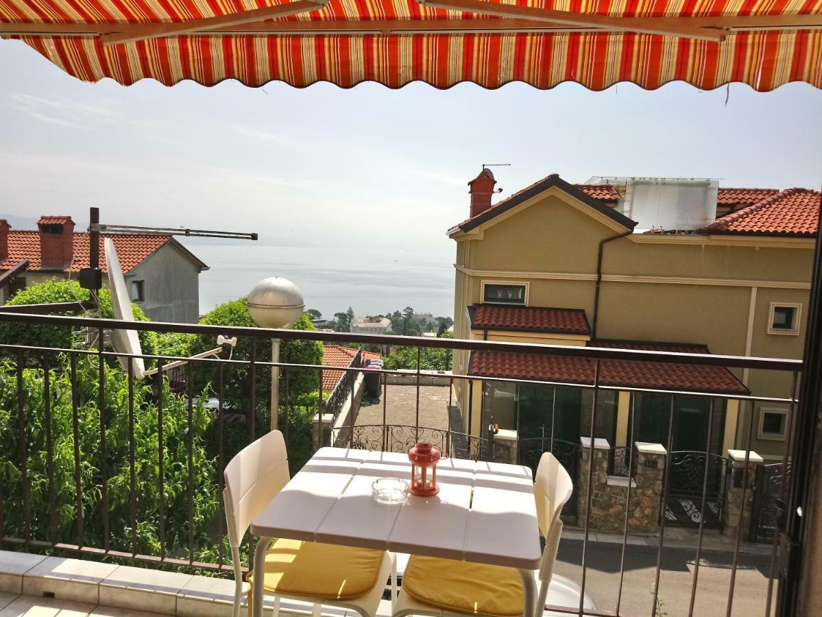 Charming Hill Apartment Opatija Eksteriør bilde