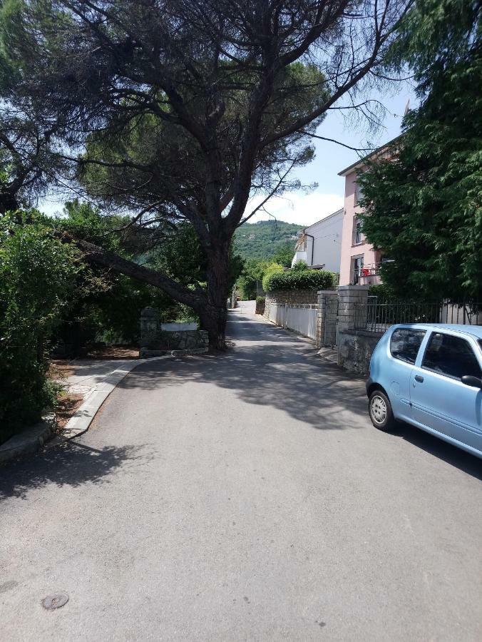 Charming Hill Apartment Opatija Eksteriør bilde