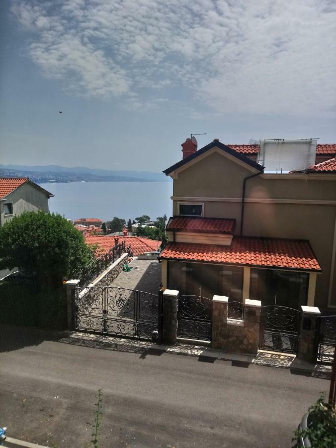 Charming Hill Apartment Opatija Eksteriør bilde